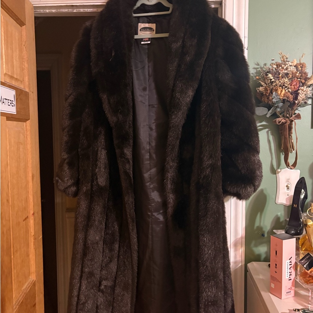 Mark Reed Dark Brown Faux Fur Coat - Picture 3 of 9